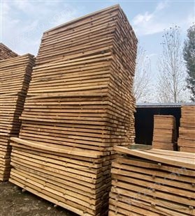 景弘木业订做各种规格白椿木烘干板材 家具加工优质原料