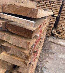 景弘木业订做各种规格白椿木烘干板材 家具加工优质原料