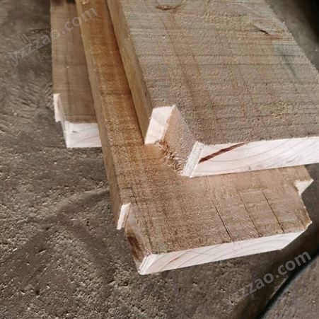 建亿建筑异形木材木楔子垫木三角木熏蒸木方不开裂防腐蚀
