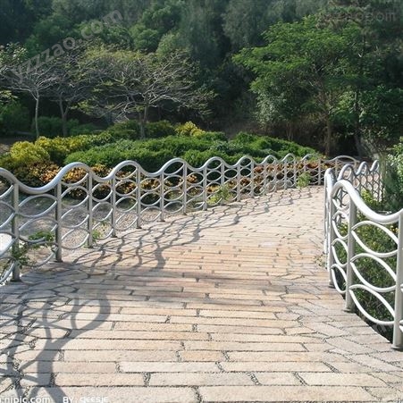 安徽新圣达铁艺栏杆 庭院公园围栏 批发供应 价格实惠